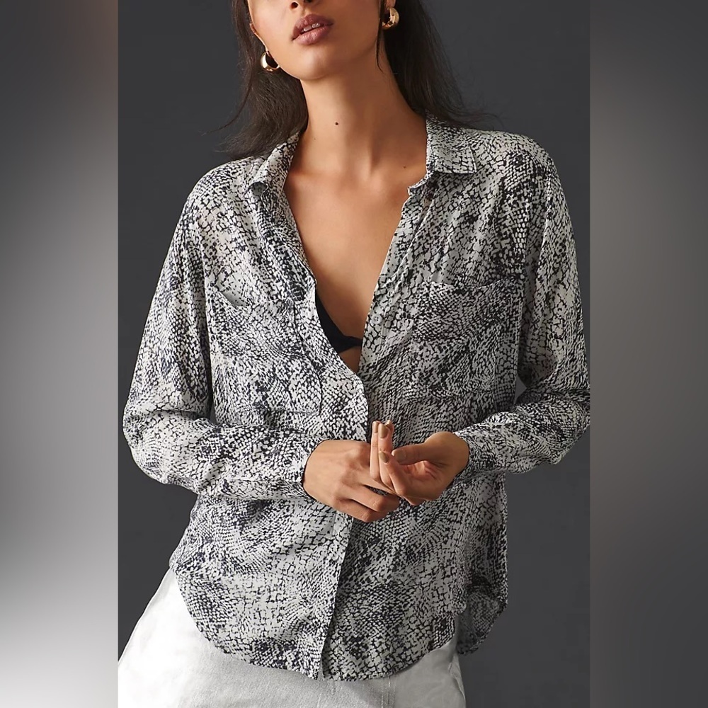 Cloth & Stone Anthropologie Snake Animal Print Button-Front Blouse Size Small